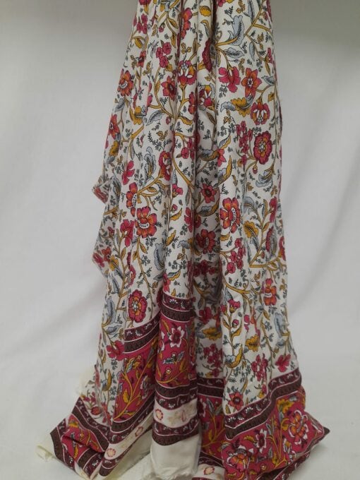 Tecido Confeção | Vestuário | Viscose | Floral com Barra – Image 3