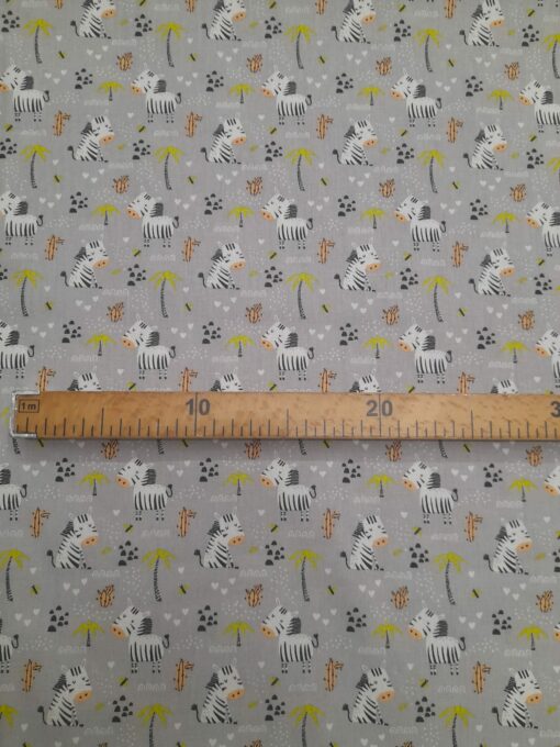 Tecido 100% Algodão | Estampado Infantil | Zebrinhas | Fundo Cinza - Image 2