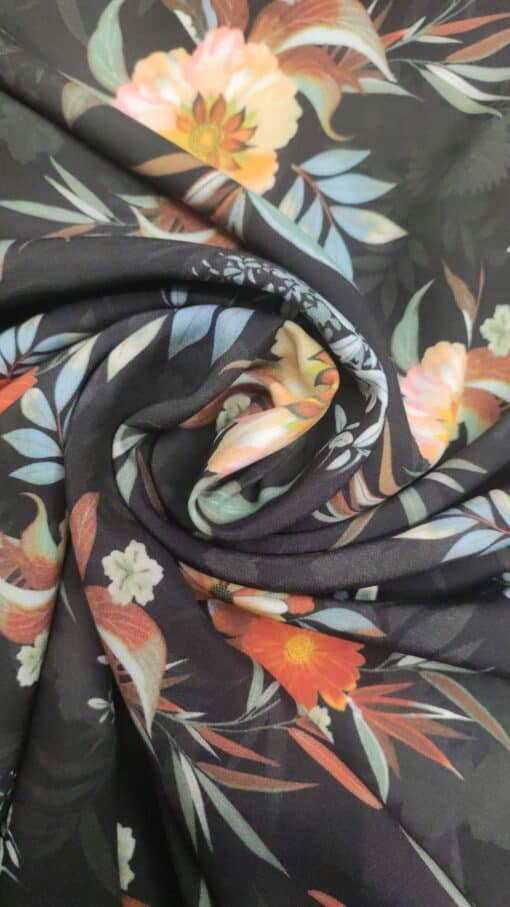 Tecido Confeção | Vestuário | Viscose | Floral - Image 2