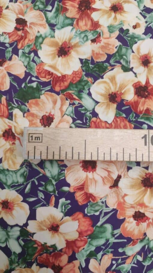 Tecido Confeção | Vestuário | Viscose | Floral - Image 3