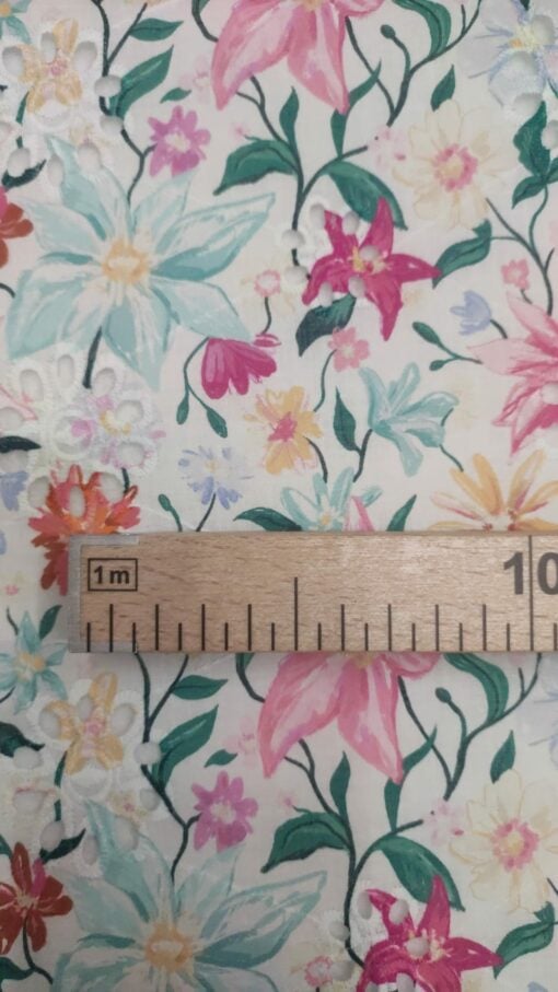 Tecido Confeção | Vestuário | 100% Algodão | Bordado | Floral - Image 3
