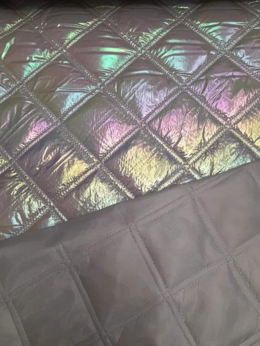 Tecido acolchoado | Dupla Face | Impermeável | Holográfico – Image 3