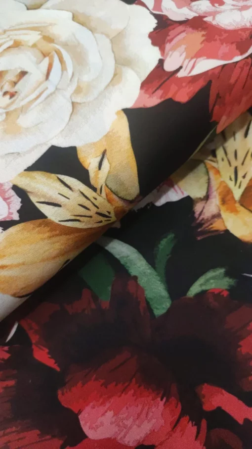 Tecido Confeção | Vestuário | 100% Viscose | Floral - Image 2