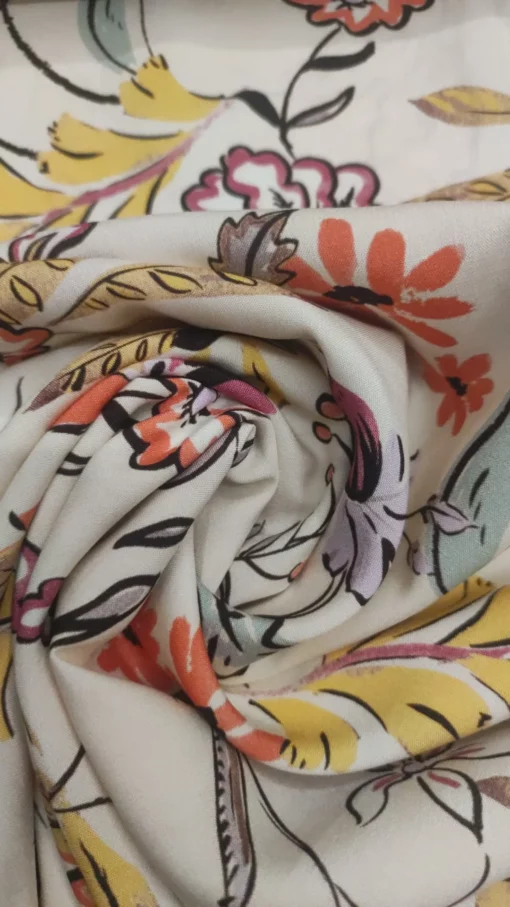 Tecido Confeção | Vestuário | 100% Viscose | Floral - Image 2