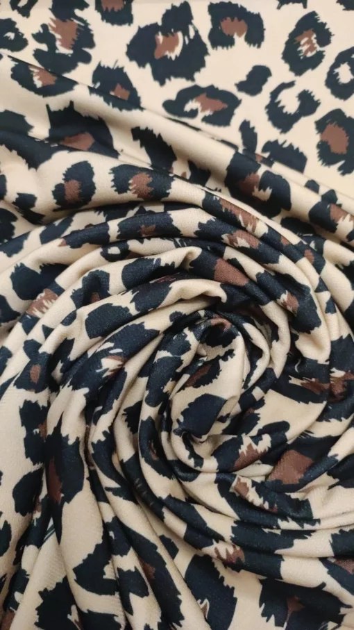 Tecido Confeção | Vestuário | Malha Viscose Estampada | Print Animal - Image 2