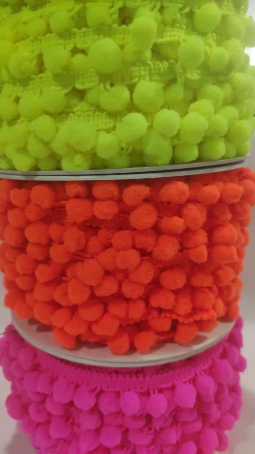 Fita Pompom | Pompom Mini | Rosa Fluorescente (FU F) - Image 2