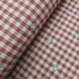 Tecido Algodão c/ Viscose | Fio Tingido | Bordado | Xadrez Vermelho/Flor Azul
