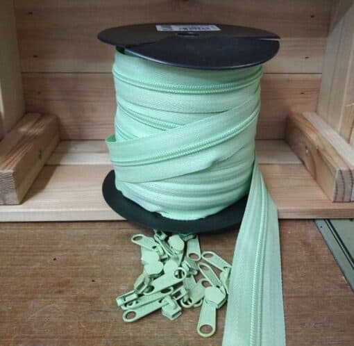 Fecho Zipper | Malha 5 | Verde Lima 646
